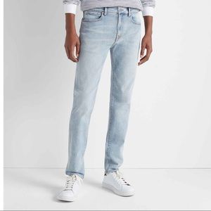 Club Monaco - Classic faded blue denim 34/32
